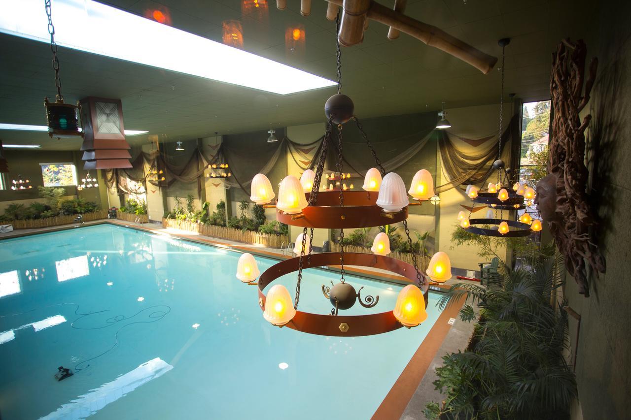 Mcmenamins Anderson School Hotel บอเธล ภายนอก รูปภาพ
