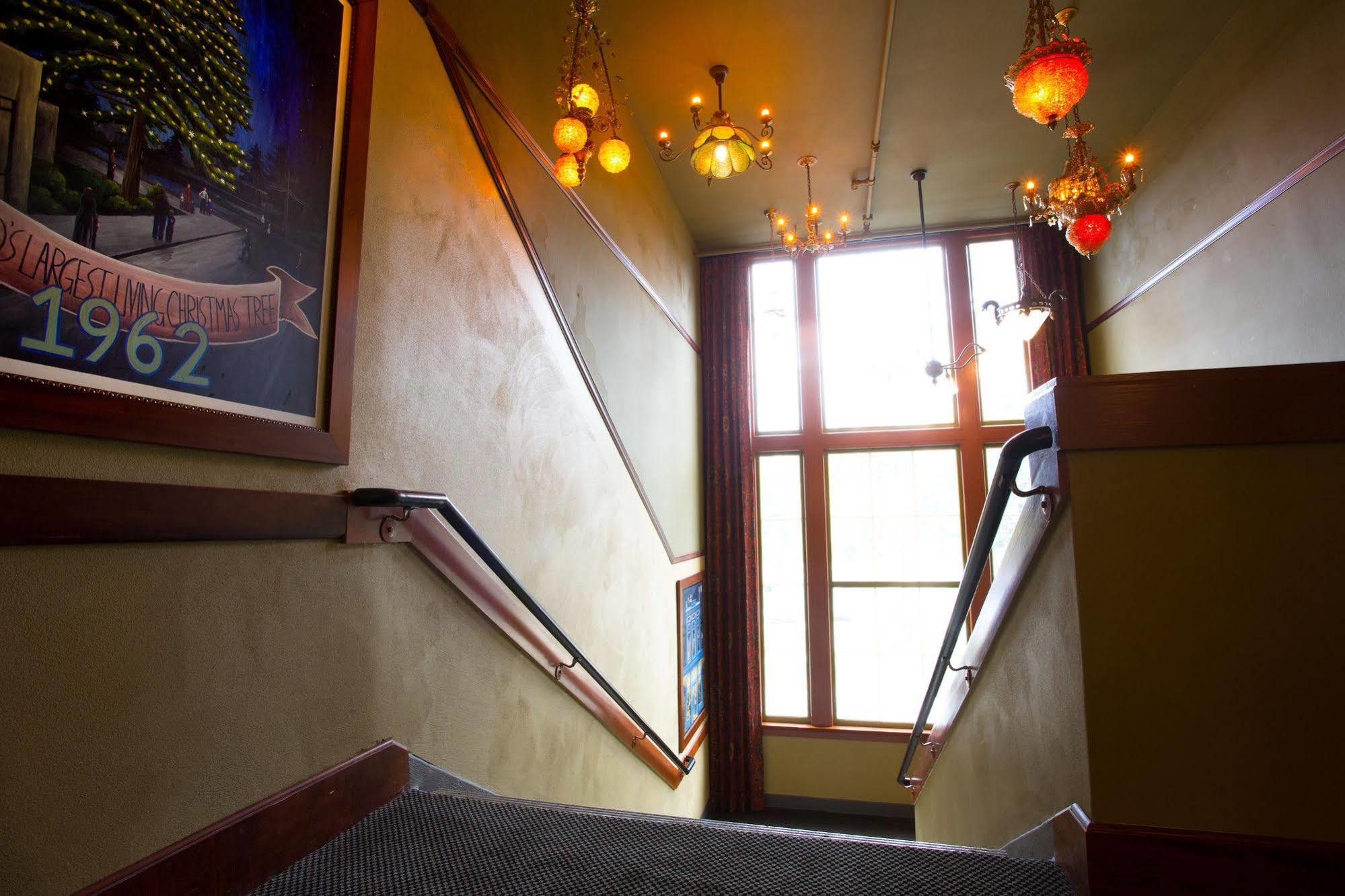 Mcmenamins Anderson School Hotel บอเธล ภายนอก รูปภาพ
