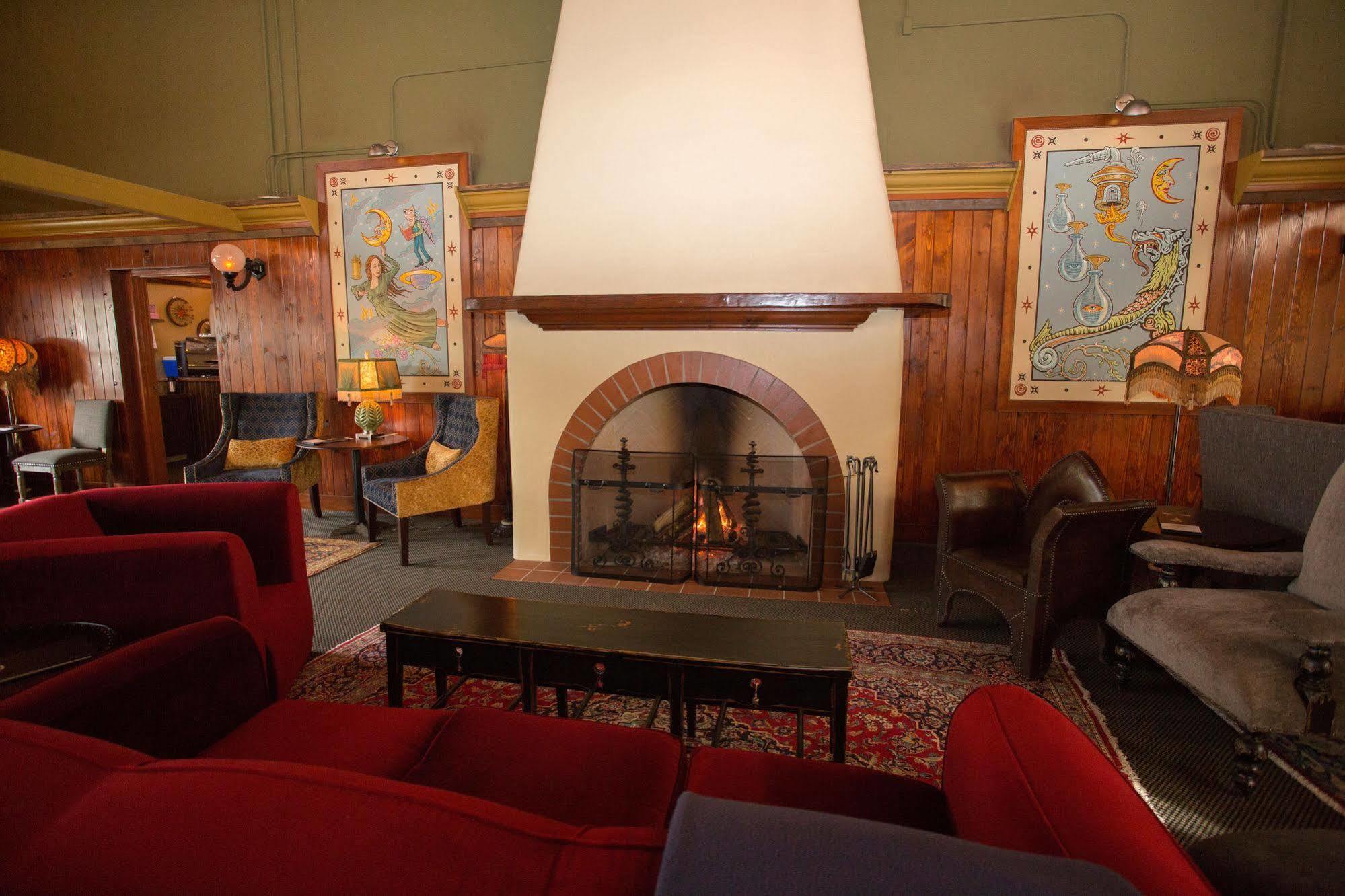 Mcmenamins Anderson School Hotel บอเธล ภายนอก รูปภาพ